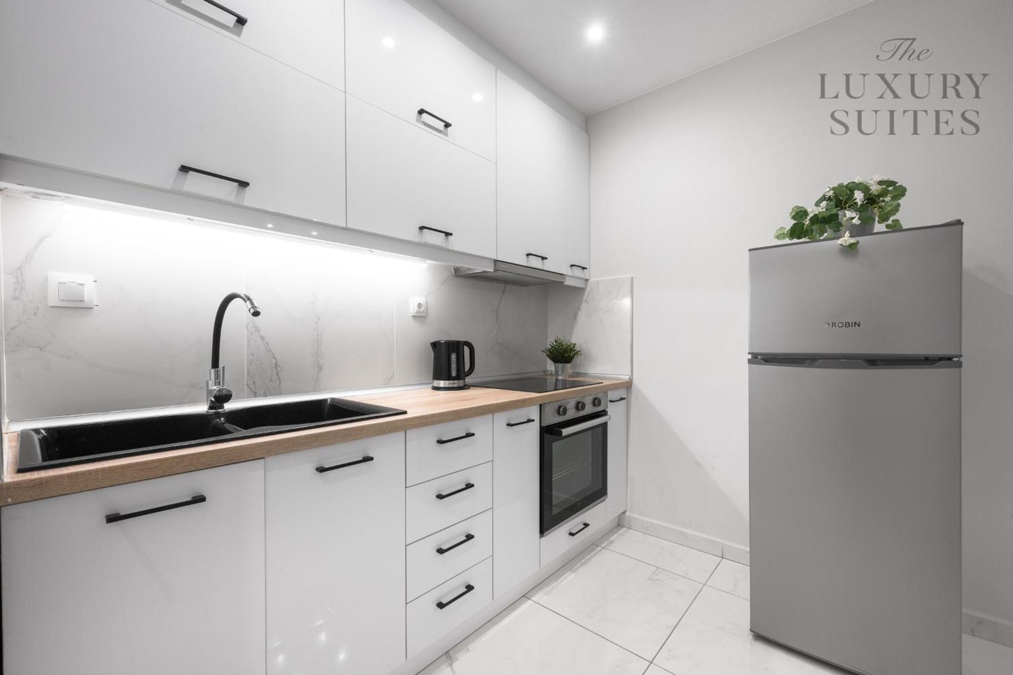 Aelia Apartments, The Luxury Suites テッサロニキ エクステリア 写真