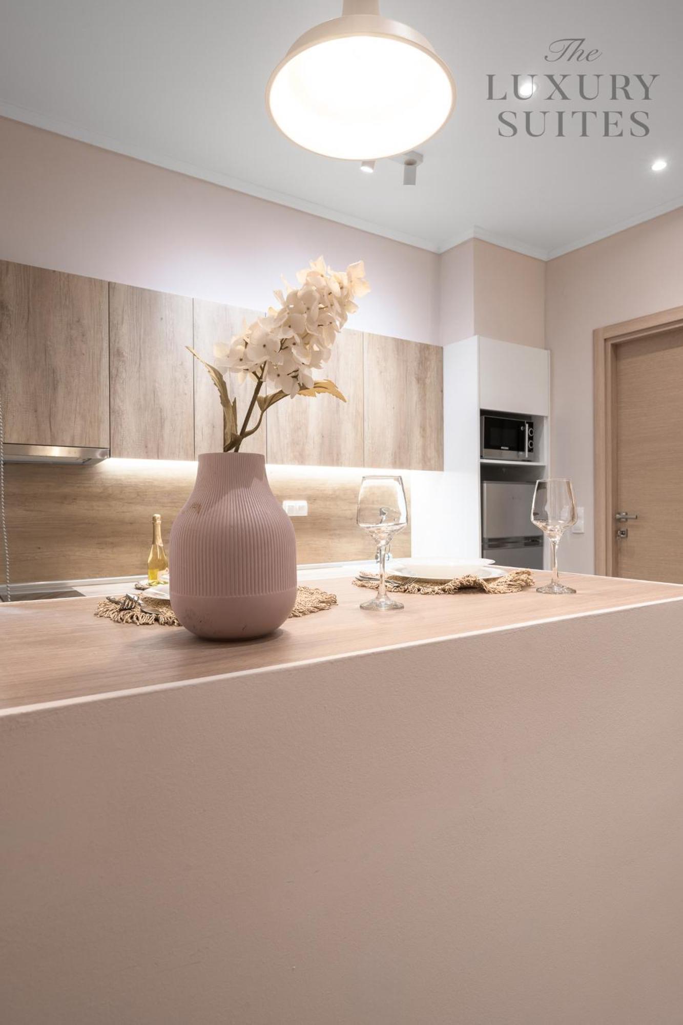 Aelia Apartments, The Luxury Suites テッサロニキ エクステリア 写真