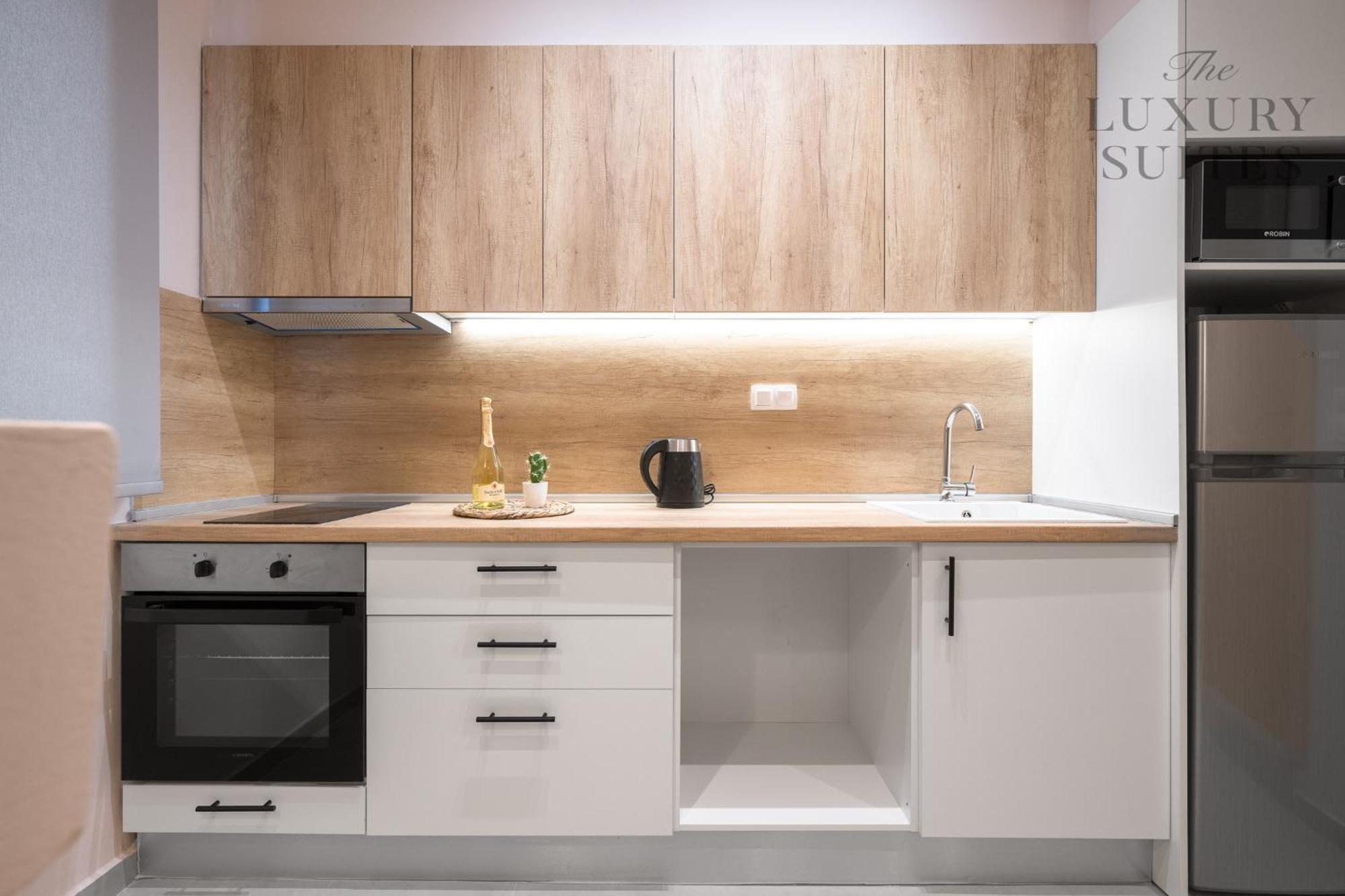 Aelia Apartments, The Luxury Suites テッサロニキ エクステリア 写真