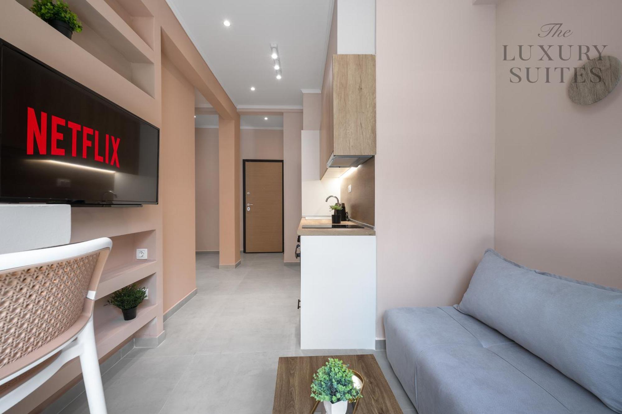 Aelia Apartments, The Luxury Suites テッサロニキ エクステリア 写真